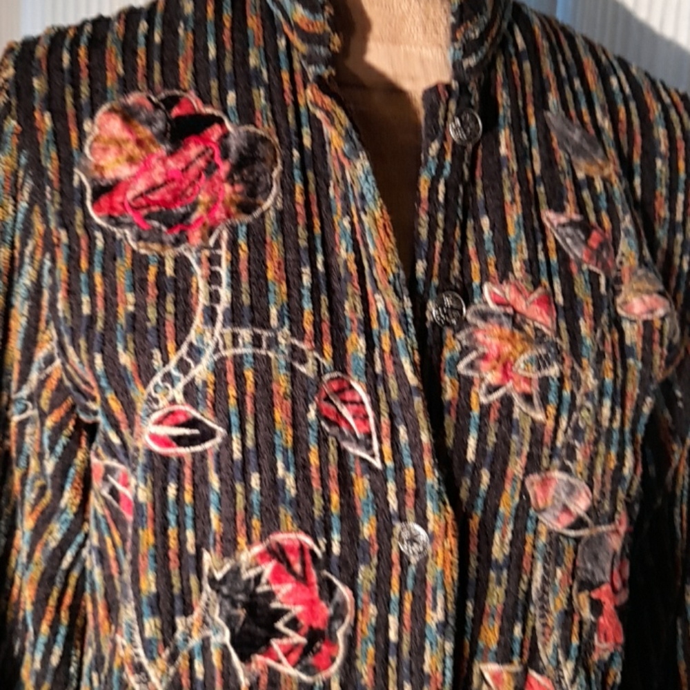 Womans multi color jacket. - Picture 2 of 4